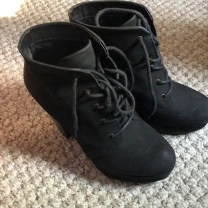 Platform lace up boots